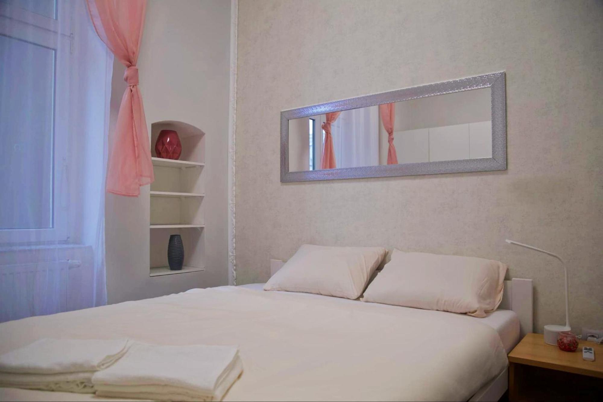 Family Apartment Kv 卡罗维发利 外观 照片